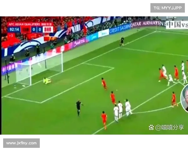 守门员扑点球的技巧与心理：解读方向判断的秘密与训练方法